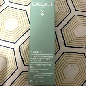 CAUDALÍE Vinopure Moisturizing Mattifying Fluid